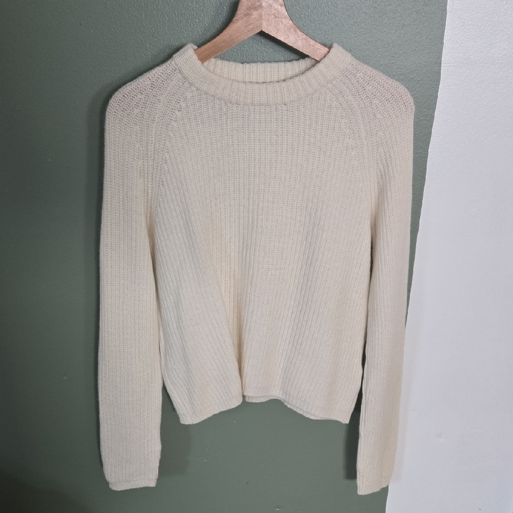 Quince Cashmere Sweater